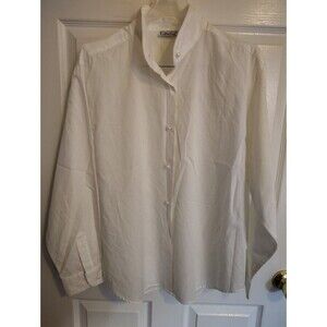 Gallagher Vintage Women's  White Solid Long Sleeve Collared Button Dress Shirt.